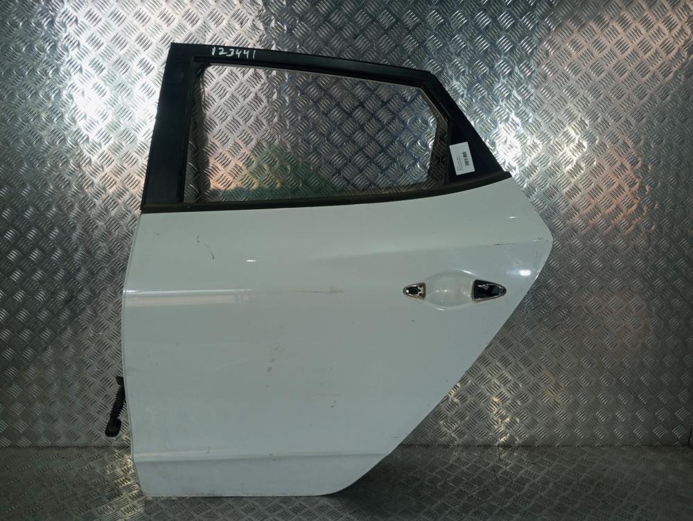 Дверь боковая - Hyundai iX 35 (2010-2015)