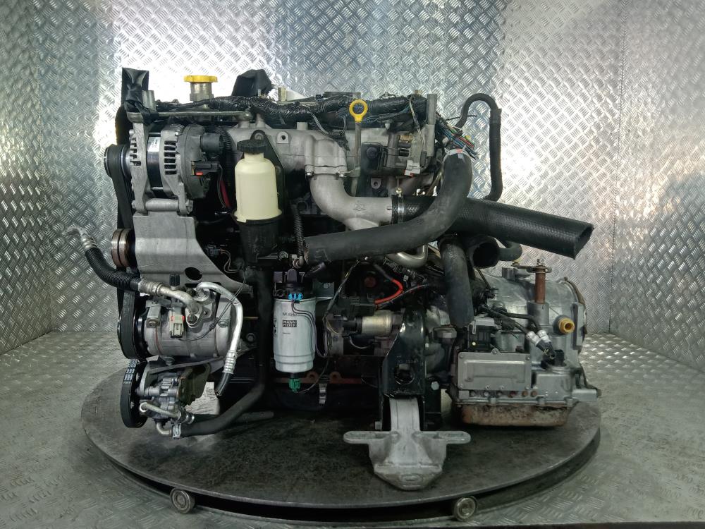 Двигатель (ДВС) - Chrysler Voyager (2001-2007)